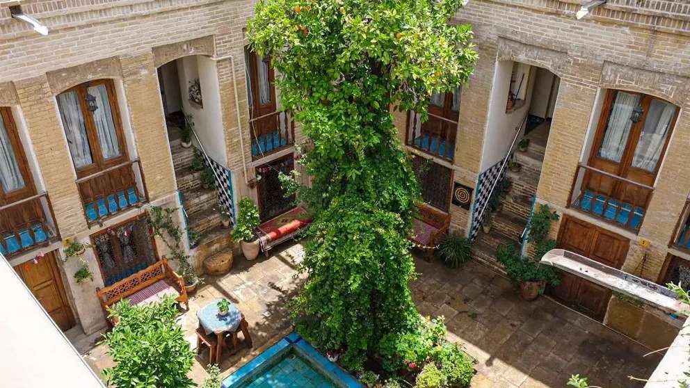 سفره خانه سنتی آبنار